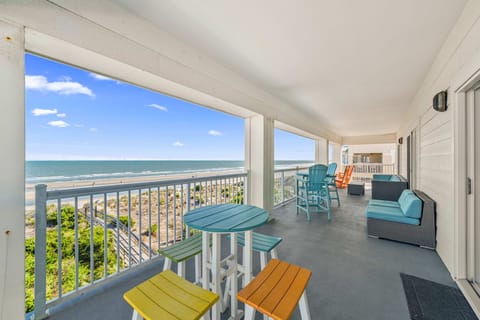 Oceanfront deck  | Morning Sunrise | 302 Oceanview | 1116 Ocean Blvd, Isle of Palms, SC | IOP Escapes