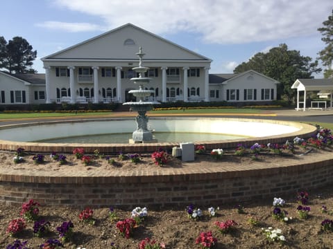 Beautiful clubhouse! Steps from our door!