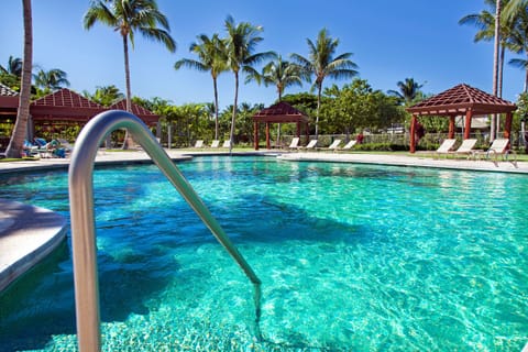This picture doesn't need any explanation.  I look at it and want to be there!