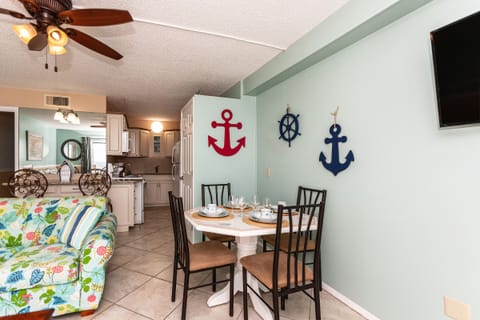 Ceiling fans and Brand new A/C unit