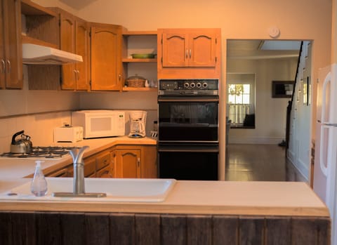 The other kitchen view