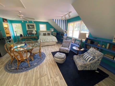 Deluxe Nautical Loft Very Private in separate building.  Private patio w/grill.