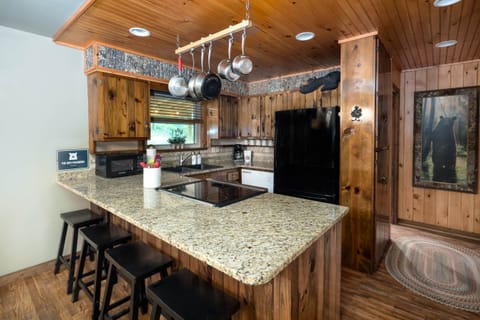 Huffman Creek Retreat - The Homestead-1