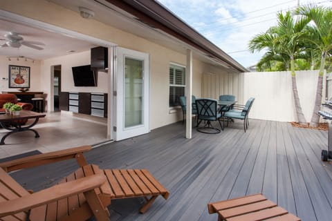Enjoy the Indian Rocks Beach Lifestyle!