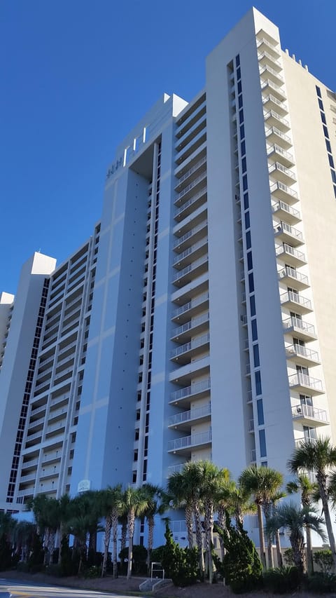 Majestic Beach Tower I.