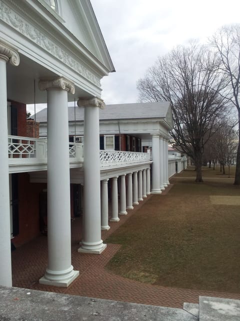 Observe the architectural masterpieces around The University