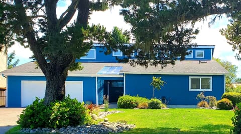 Welcome to Riverside Beach House