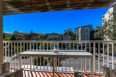 Apt 7 - 2 Bed 1 Bath | Balcony