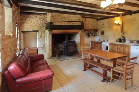 kitchen / salon