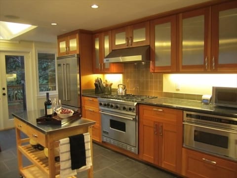 Granite dream kitchen with stainless appliances to make your favorite foods