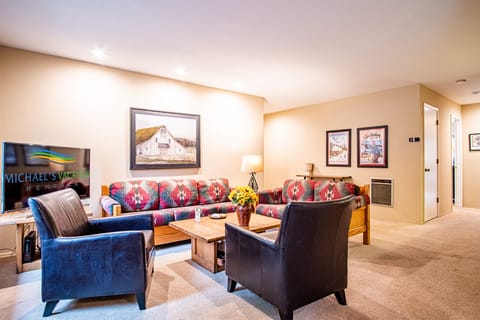 Welcome to Sun Valley Condo 145