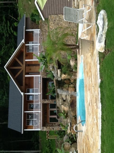 Guntersville Lake Swiming pool waterfall from lake side