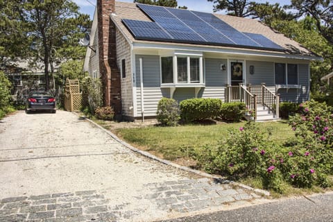 3 car driveway