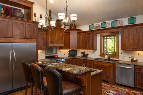 Fully Stocked Kitchen