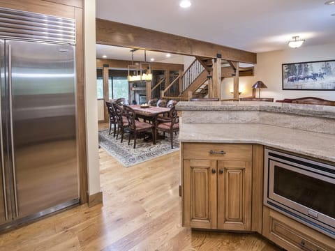 Sub-Zero Refrigerator