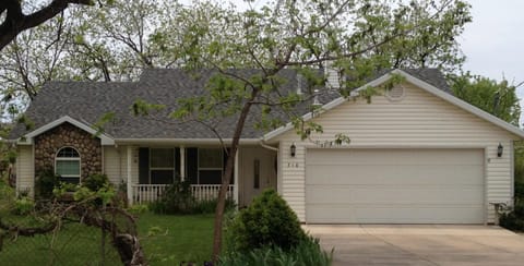 Front view of the house.