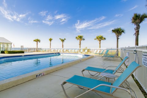 2 Pools for your Swimming enjoyment