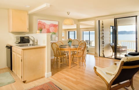 We have dishes, plates, espresso machines, dishwasher, microwave, toaster, etc..