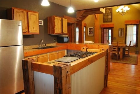 The kitchen and dining room