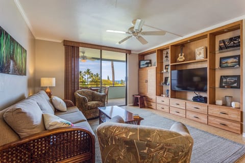 Comfortable Front Room recently remodeled