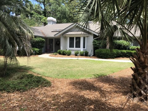 5 East Garrison Place