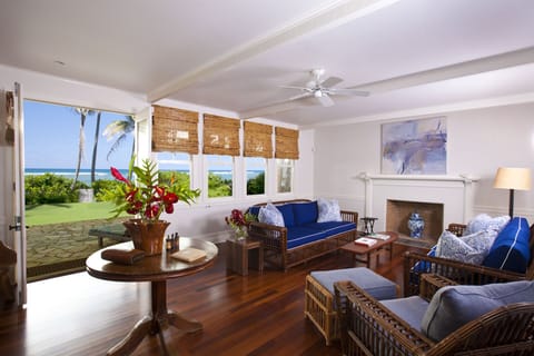 The main living room, beautiful views of the pristine blues of the Pacific Ocean