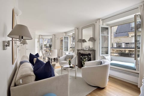 Welcome to our charming Pomerol apartment!