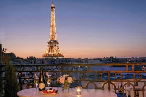 Welcome to Château Latour, the view will take your breath away!