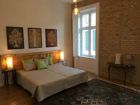 Bedroom 1: Three beds 200 x 90cm each.  Linen and towels included