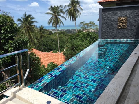 Outdoor pool, an infinity pool