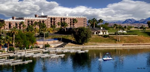 Queens Bay (OUR CONDO JUST ABOVE GOLF COURSE CLUB HOUSE) frm London Bridge
