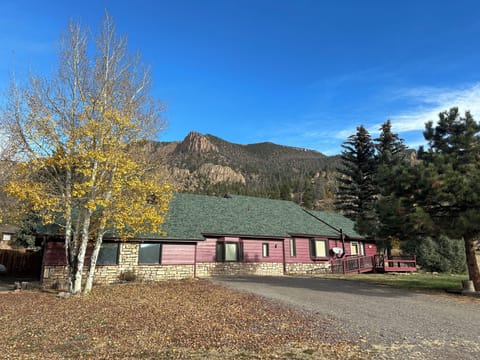 Home with our palisades view
