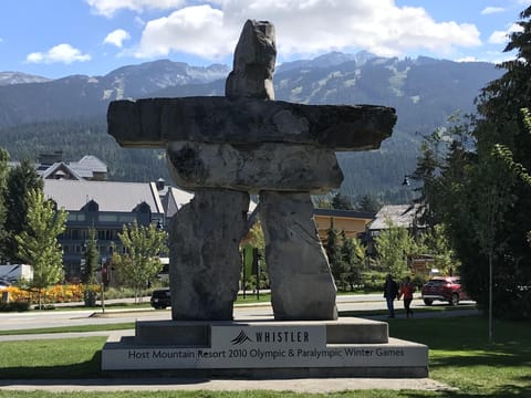Welcome to Whistler! Condo is ideally located in Village North. Walk everywhere!
