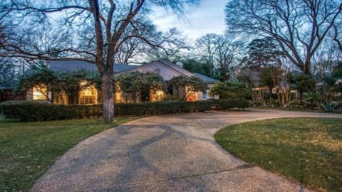 Front street View of Bungalow 