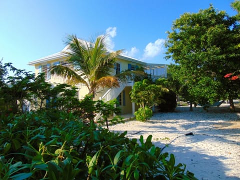 Welcome to your "Secret Hideaway" in Paradise.
