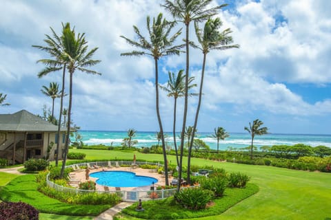 Lanai view.