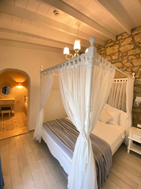 Family Quadruple Room | Egyptian cotton sheets, premium bedding, individually decorated