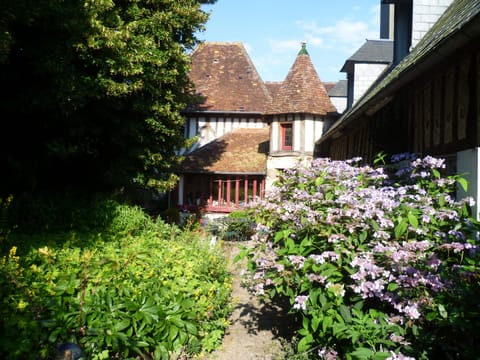 Suite, Ensuite, Garden View (La Pigeonnier) | Exterior