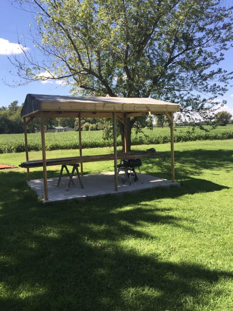 Pavilion for outdoor eating, bbq, etc. Bon fire ring next to pavilion 