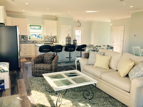 Living and kitchen area. 