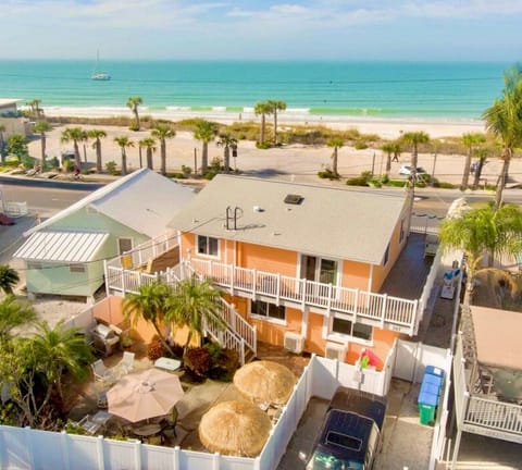 Aerial photo looking west at the four unit property Property view west to Gulf