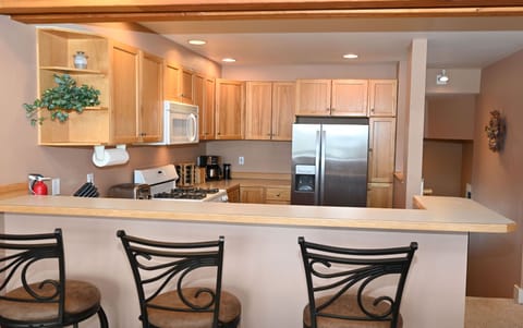 Casa Moonlight Two - kitchen