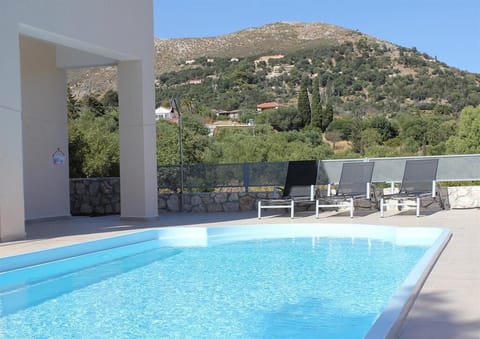 Pool area