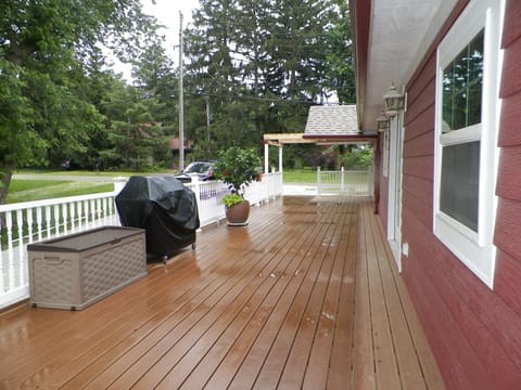 Huge deck with gas grill for entertaining.