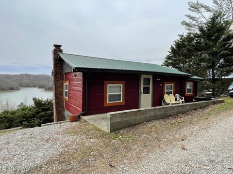 Year round lake view