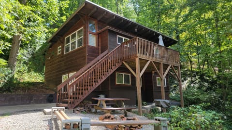 Cute cabin