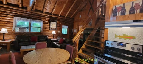 this photo was taken just hours before Thomas Gates checked-in. 