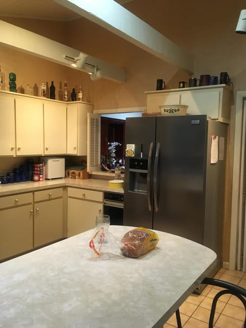 kitchen coming in from sunroom