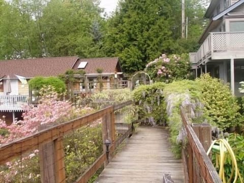 Walkway from garage to your rental
