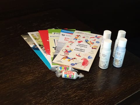 Family Room | Living area | 32-inch Smart TV with digital channels, streaming services